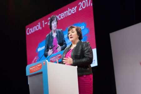 PES congratulates PES Women president Zita Gurmai on her election as a Hungarian MP